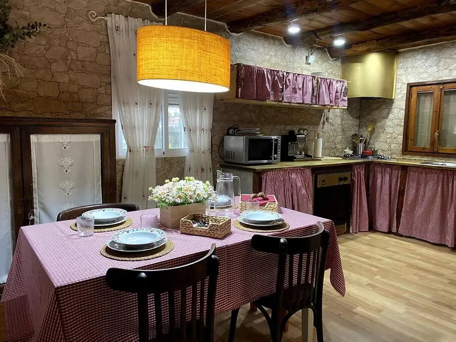 Villa Casita Rural Con Piscina La Torre de Claramunt Сasa de vacaciones